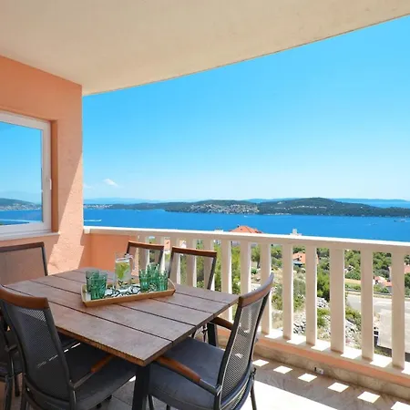 Apartment Elza Trogir