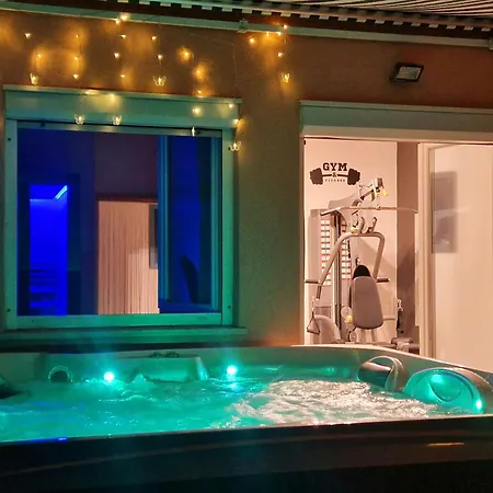 Elza Apartment