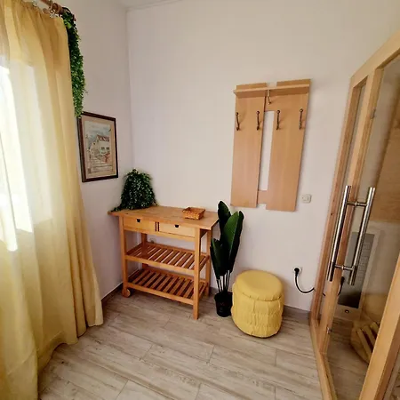 Elza Apartment *