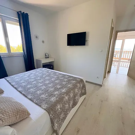 Lägenhet Elza Trogir