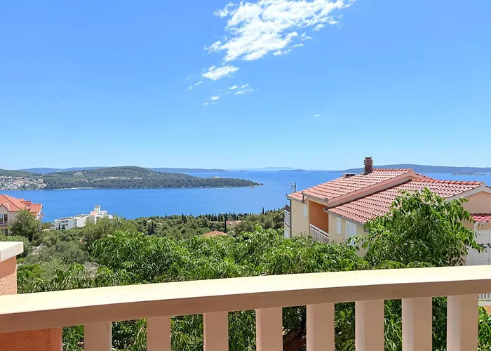 Apartment Elza Trogir