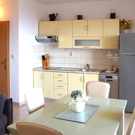 Elza Apartament Trogir