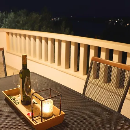 Elza Apartament