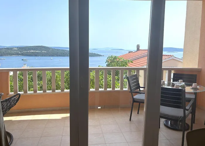 Elza 公寓 特罗吉尔